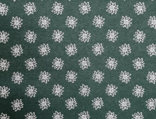 Laden Sie das Bild in den Galerie-Viewer, Salzburg Edelweiß grün